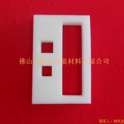海綿內(nèi)托對各行各業(yè)產(chǎn)品起到絕緣、密封、防震、防塵、填充、隔音、固定，能夠保護(hù)包裝產(chǎn)品在運輸過程中安然無恙，起到保護(hù)產(chǎn)品的一個作用，同時可以美化產(chǎn)品，提升產(chǎn)品檔次。
3海綿內(nèi)托適用范圍
